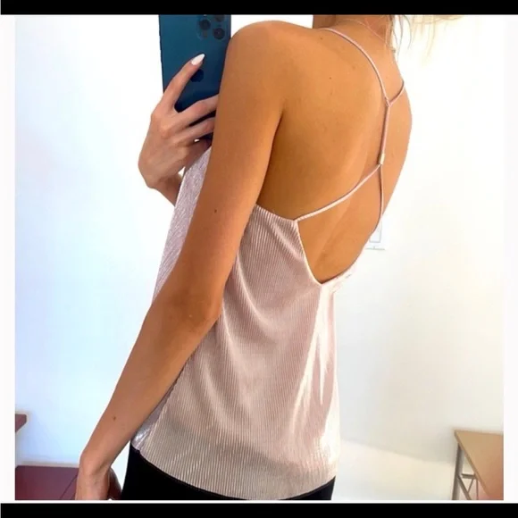 EXPRESS Ribbbed Tank (M)! - Picture 2 of 4